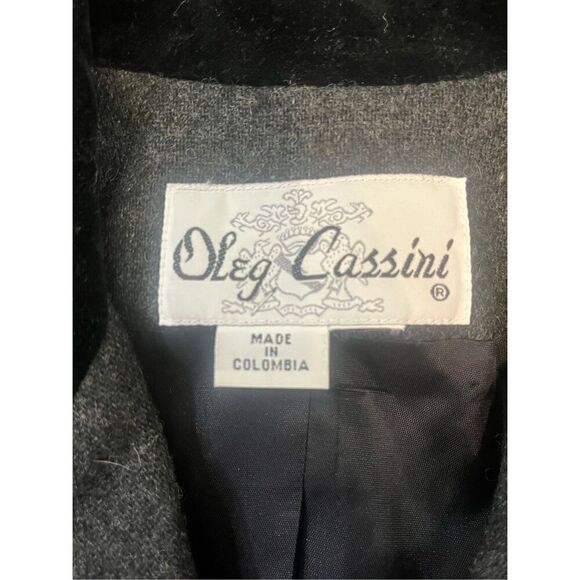 Oleg Cassini Vintage Gray Wool Black Velvet Collar Button Down Blazer - Picture 3 of 6